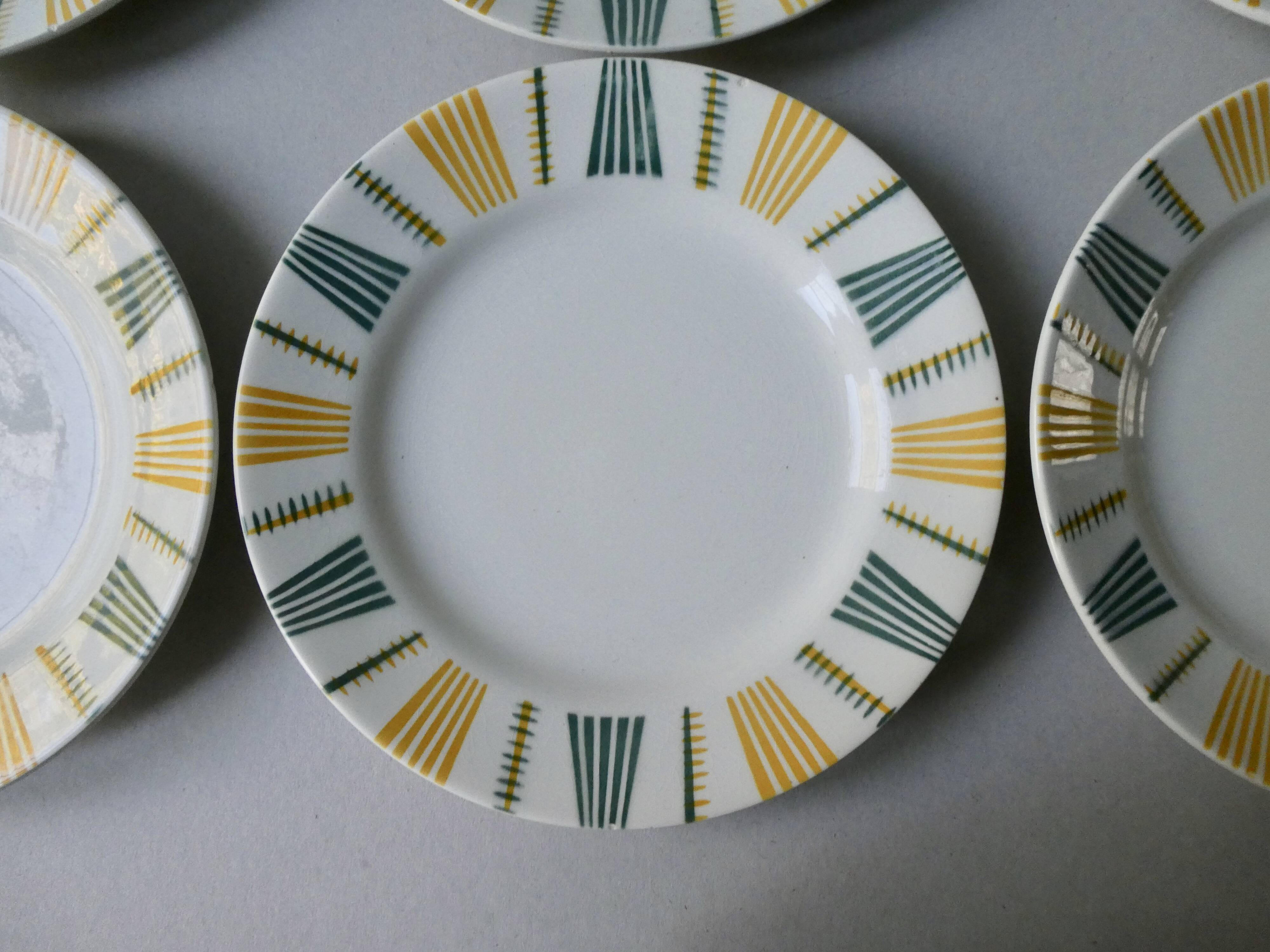 6 plates in Earthenware Digoin Sarreguemines, model Brigitte