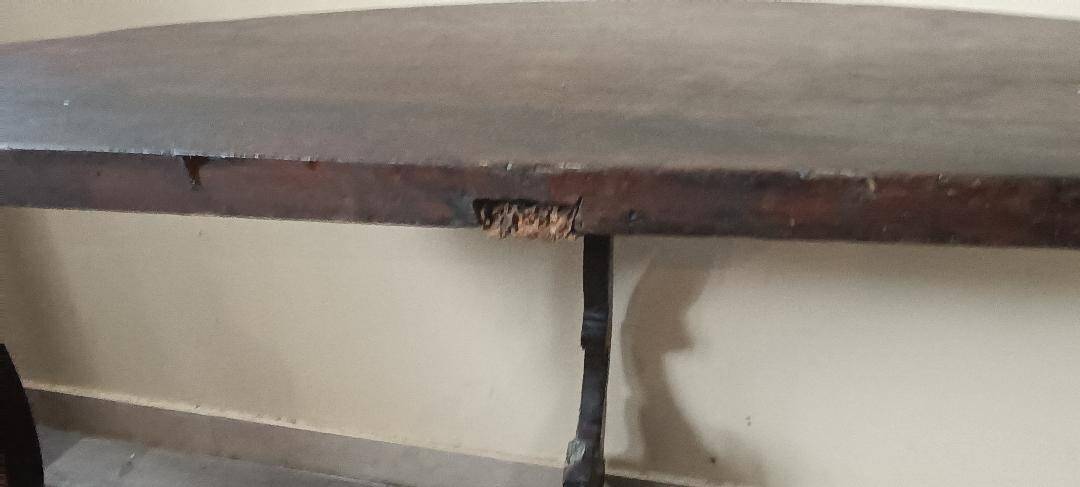 Console en châtaignier, Toscane XVIIe siècle