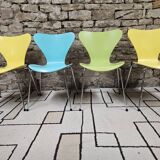 Lot de 4 chaises  Serie 7 d'Arne
Jacobsen, Fritz Hansen