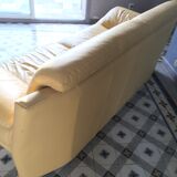 Leather sofa 3 places