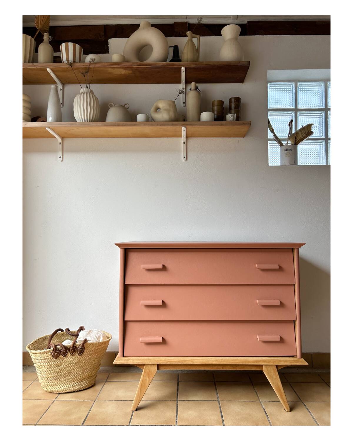 Vintage chest of drawers