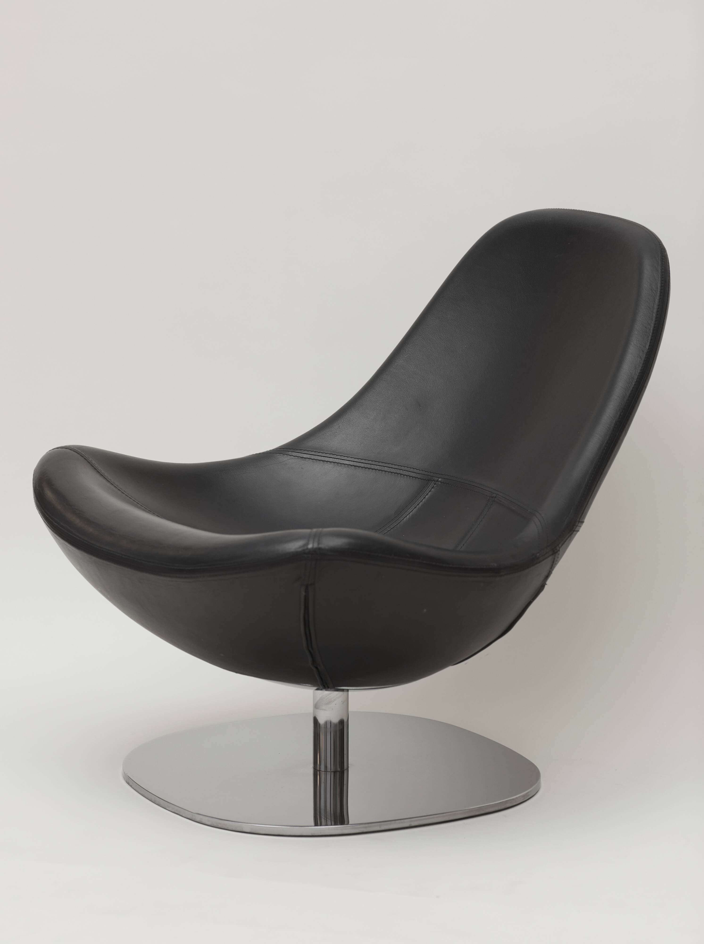 Fauteuil Egg / Tirup en cuir par Carl Öjerstam pour Ikea vintage 2007