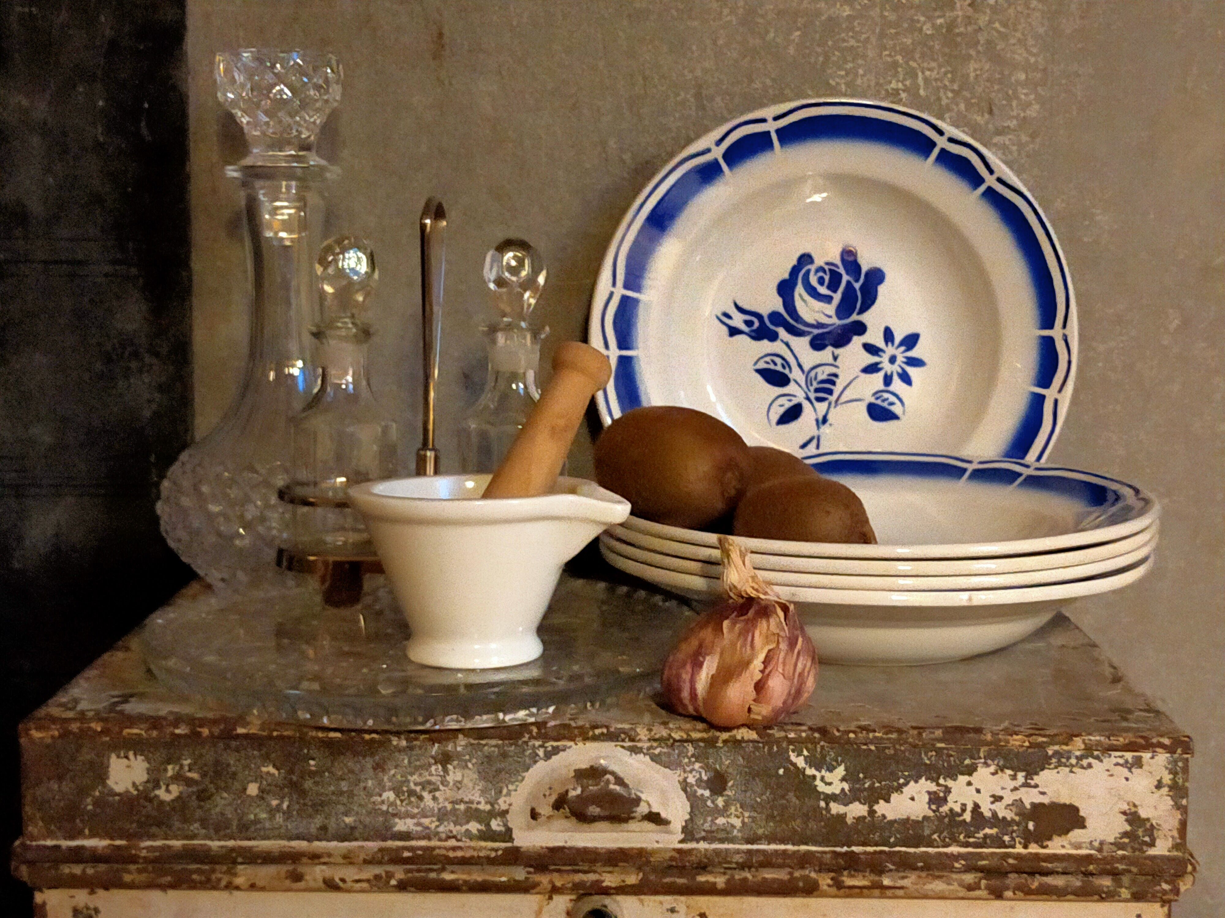 Five old "grandmother" plates with blue flowers