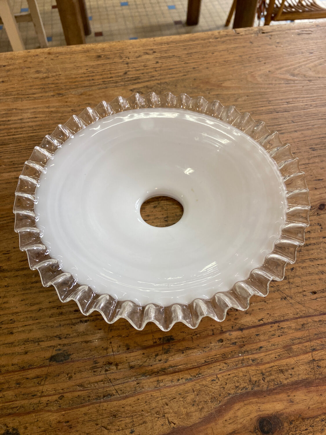 White glass pendant light with ruffled collar