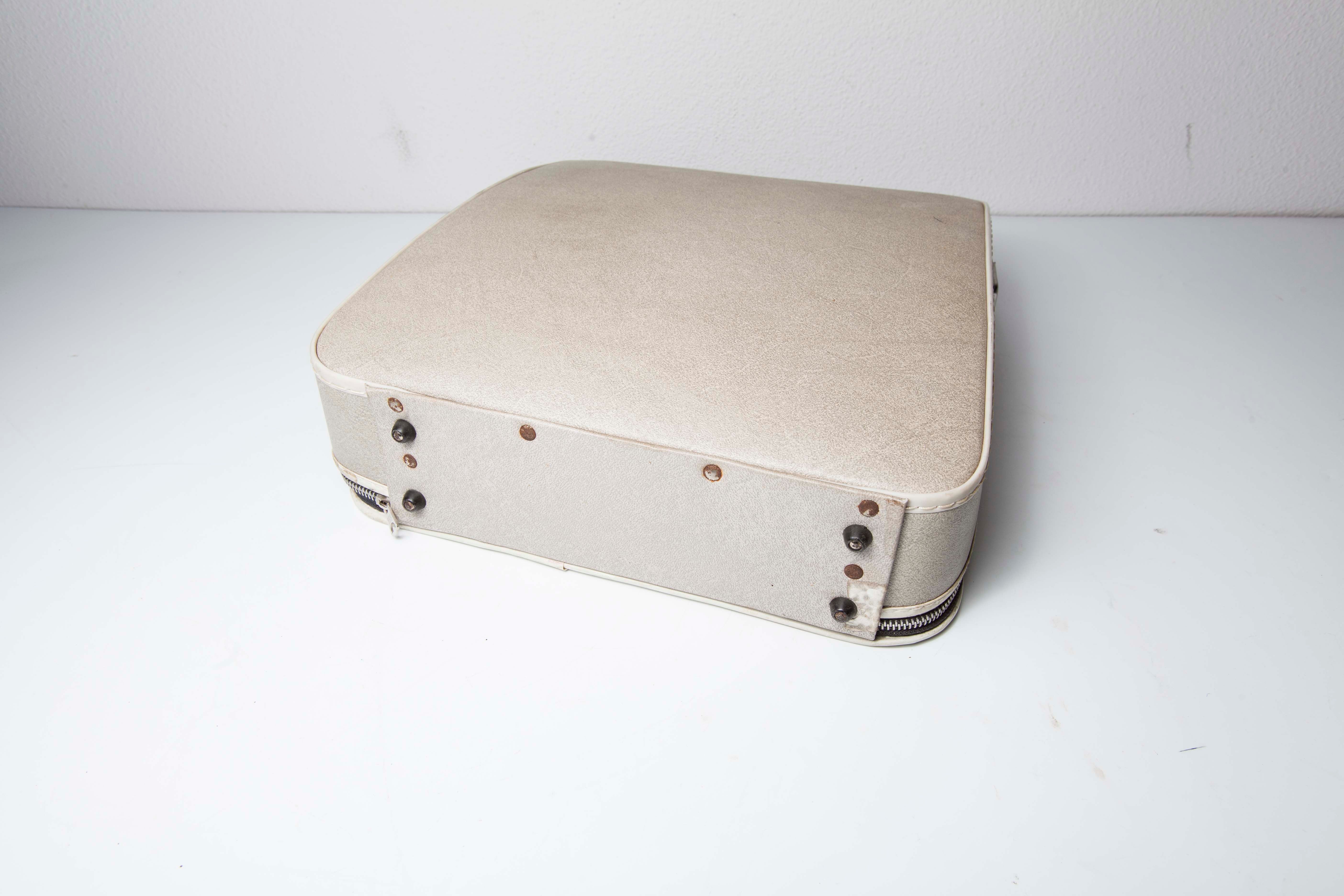 Brother Deluxe 1350 revised typewrite 1971