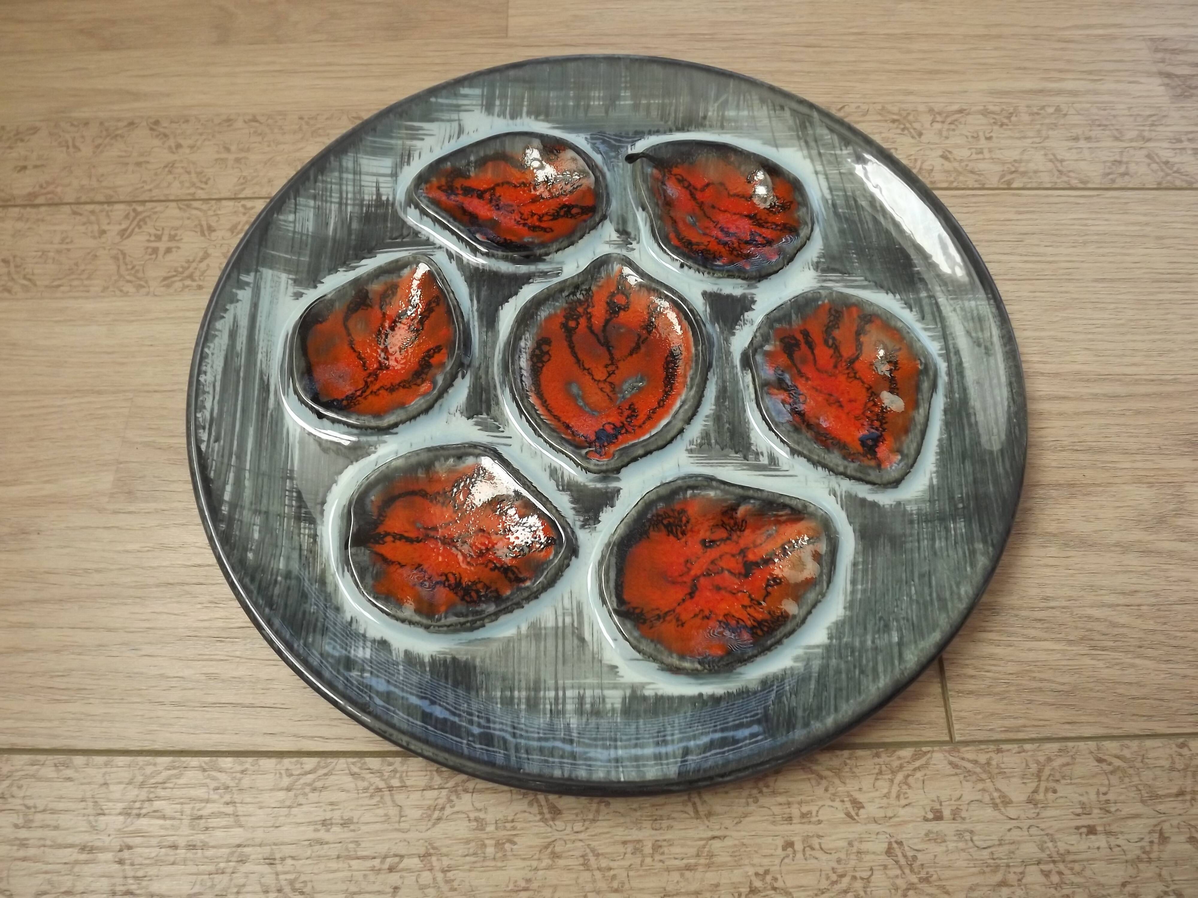Set of 6 Vintage French Blue Grey & Orange Hand Painted Pordic 6 Serving Oyster Plates 4973