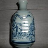 Small vase variations of blue