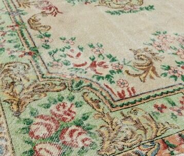 Ancient artisanal Anatolian carpet 295x175cm