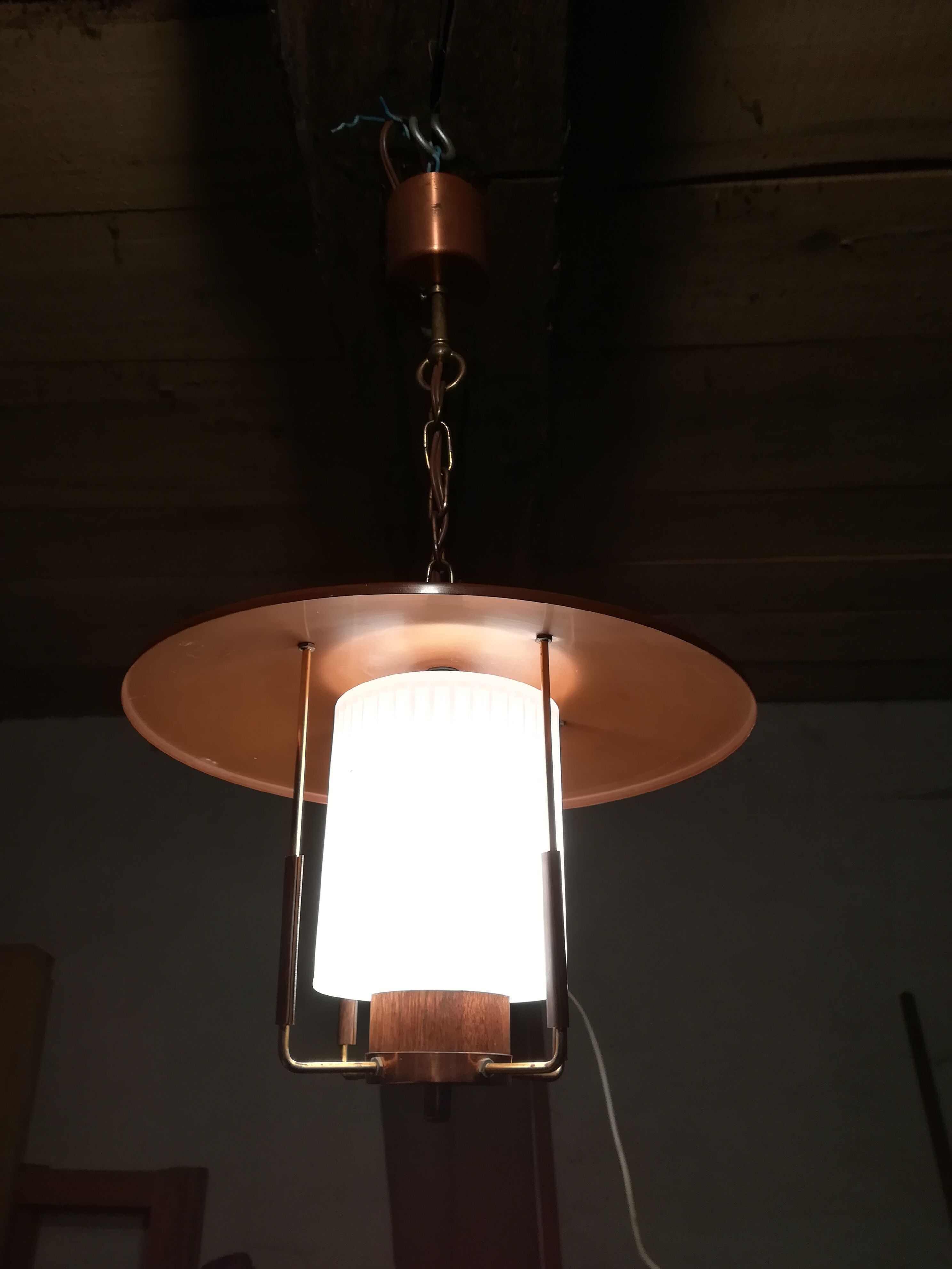 Hanging lamp