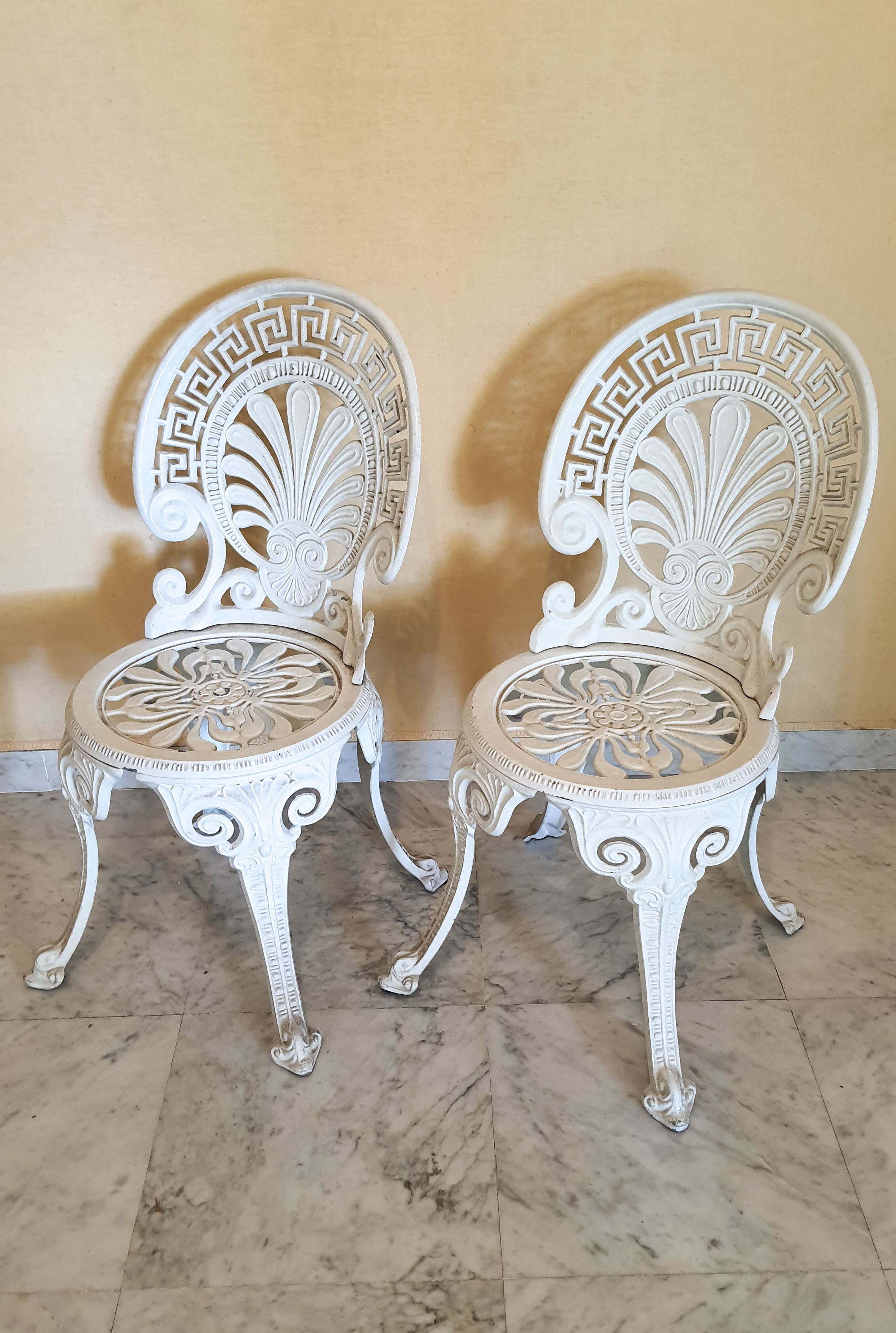 Salon de jardin fonte aluminium laqué blanc