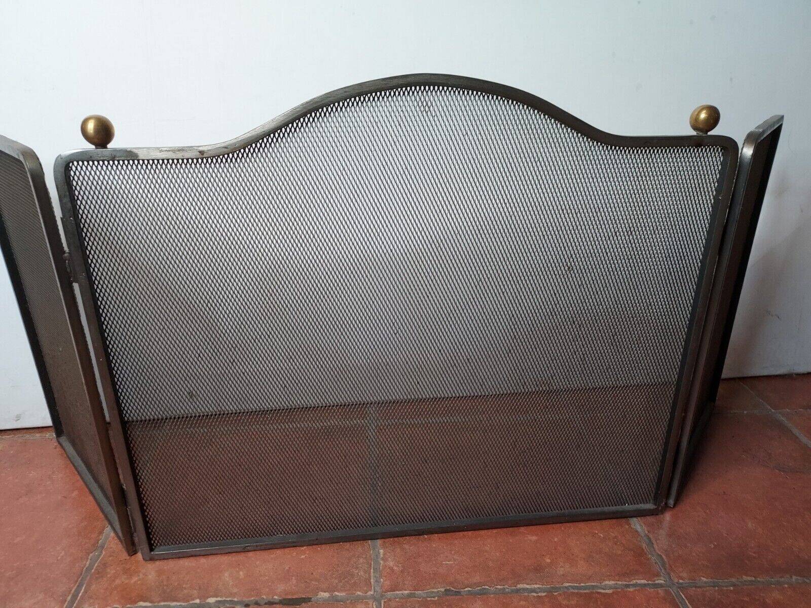 3-panel iron chimney fire screen