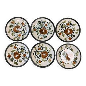 Assiettes à motifs boch