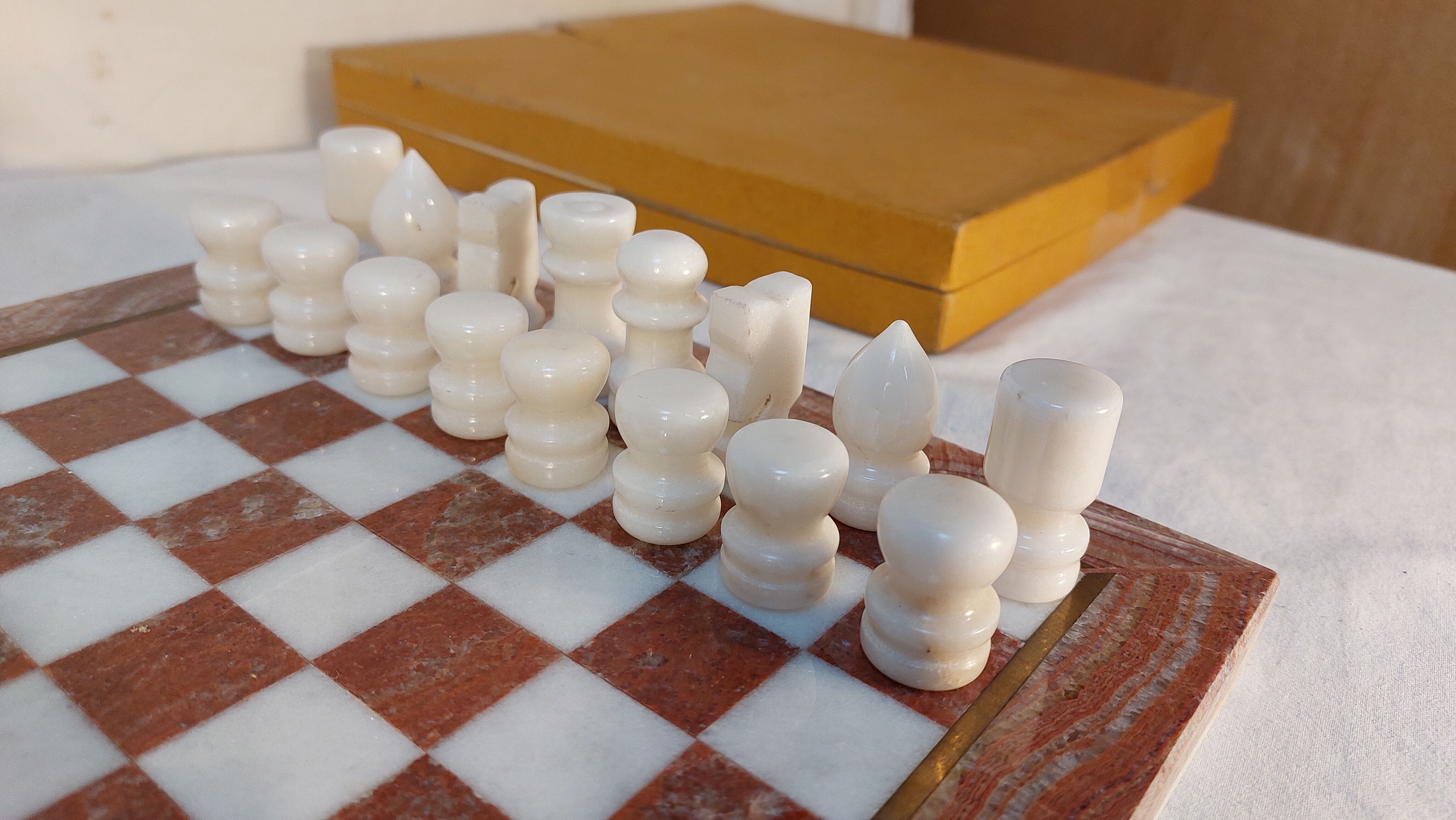 Marble chess from the 60s - Provenance Turkey