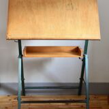 Adjustable drawing table