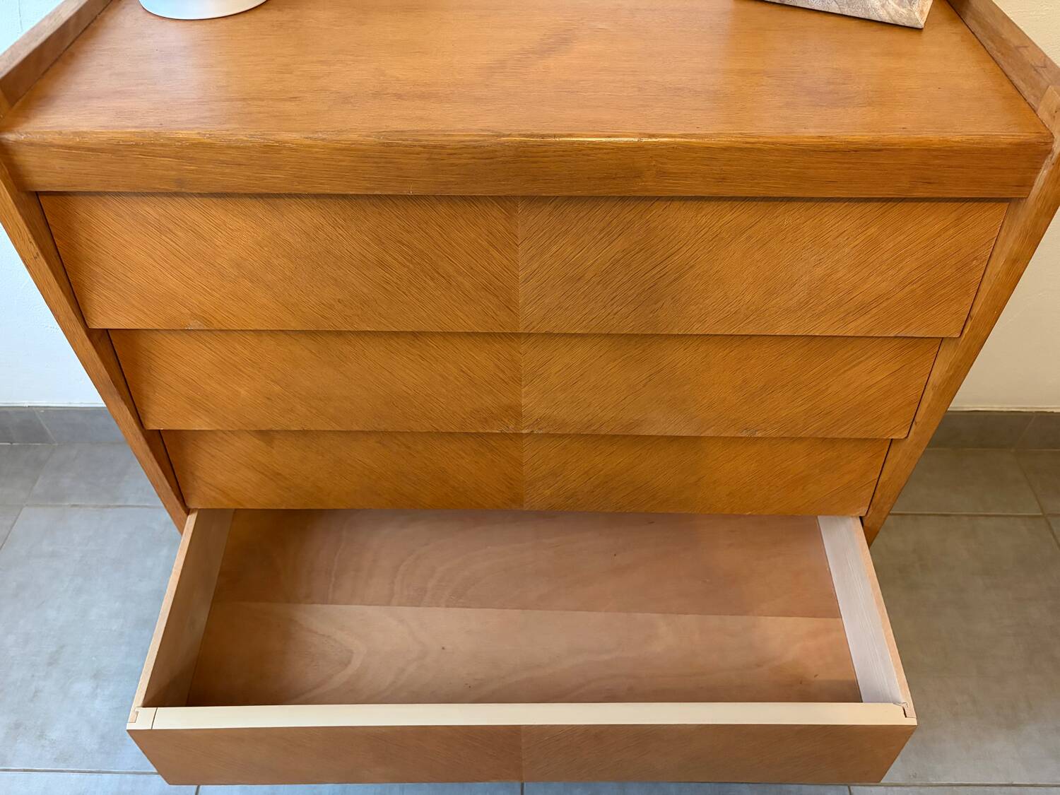 Très belle commode vintage scandinave