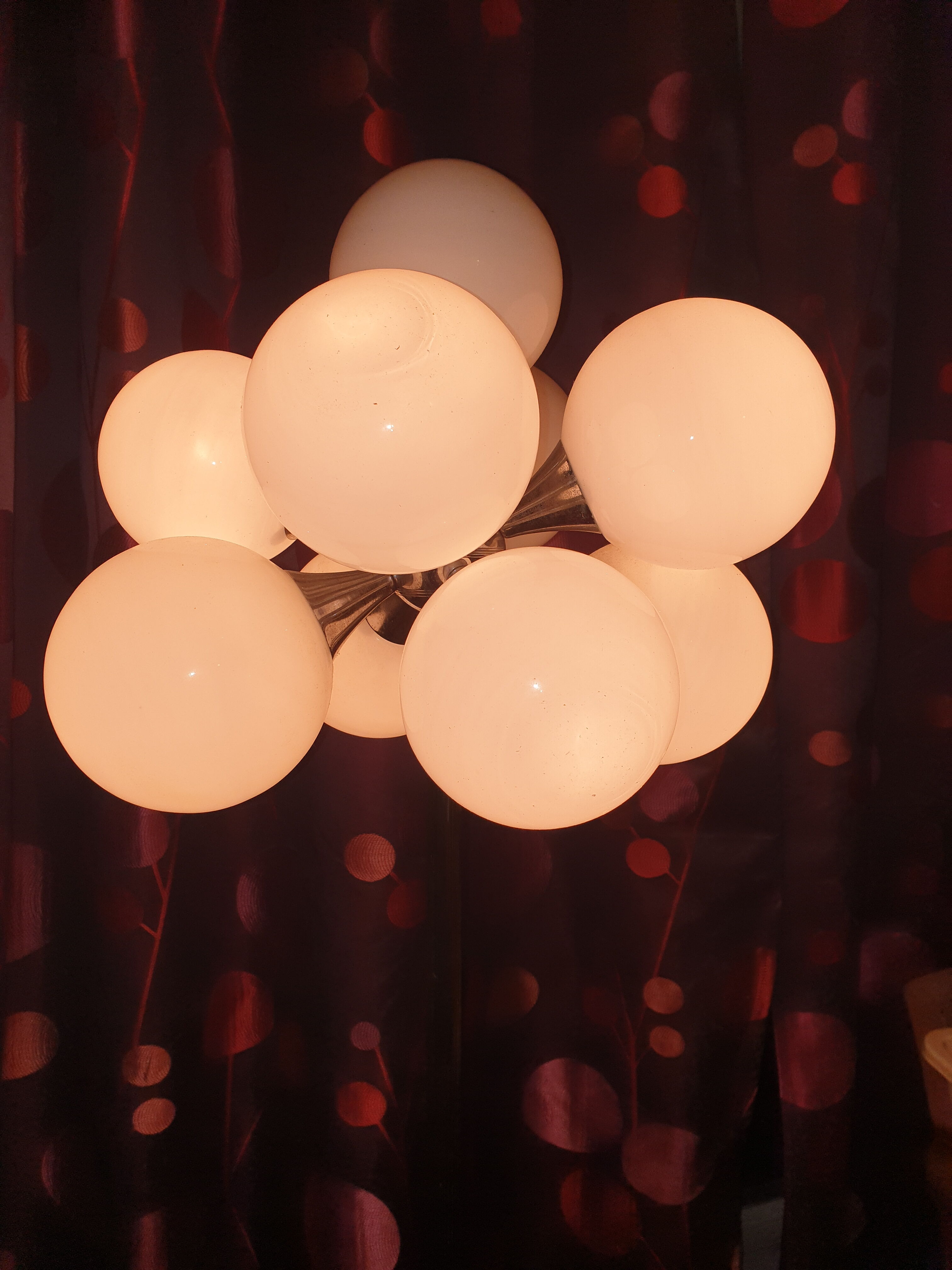 Lampadaire spoutnik à 9 feux chrome et opaline  space age année 70