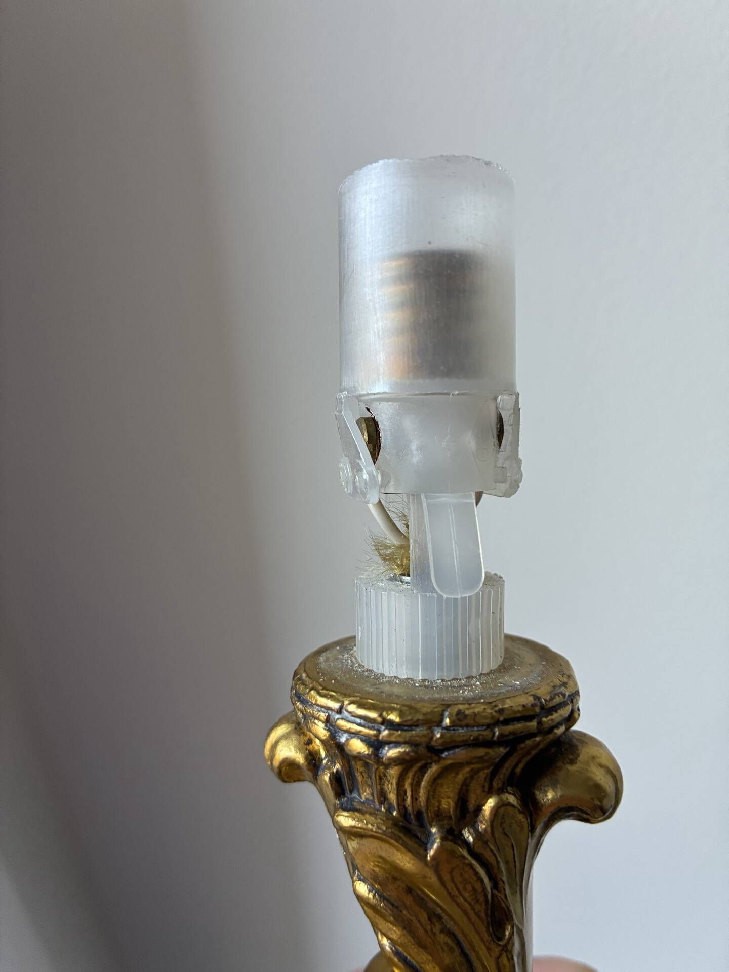 Paire de lampe en bronze style Louis XV