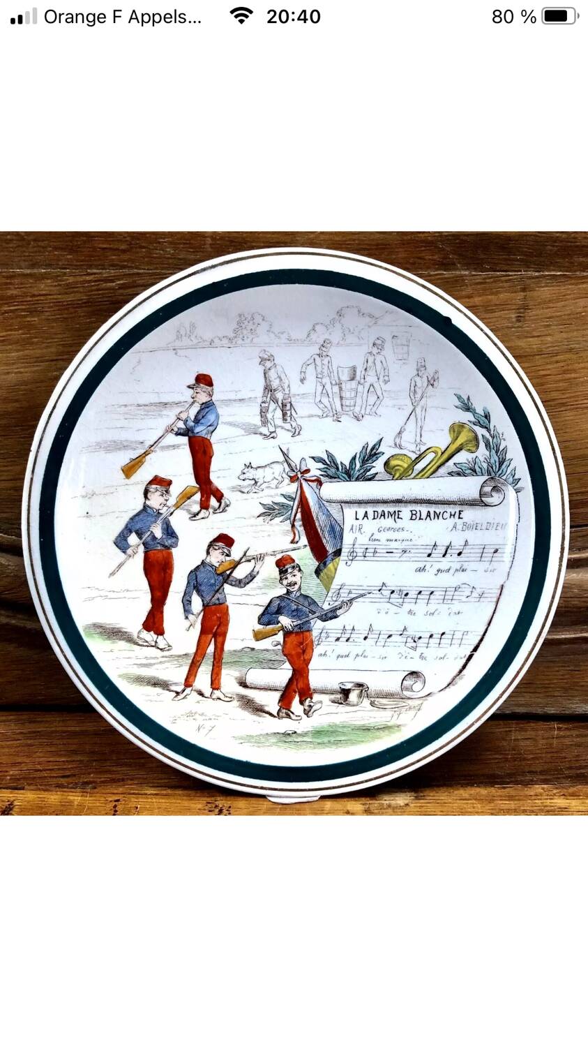 7 anciennes assiettes à dessert Creil et Montereau Terre de fer