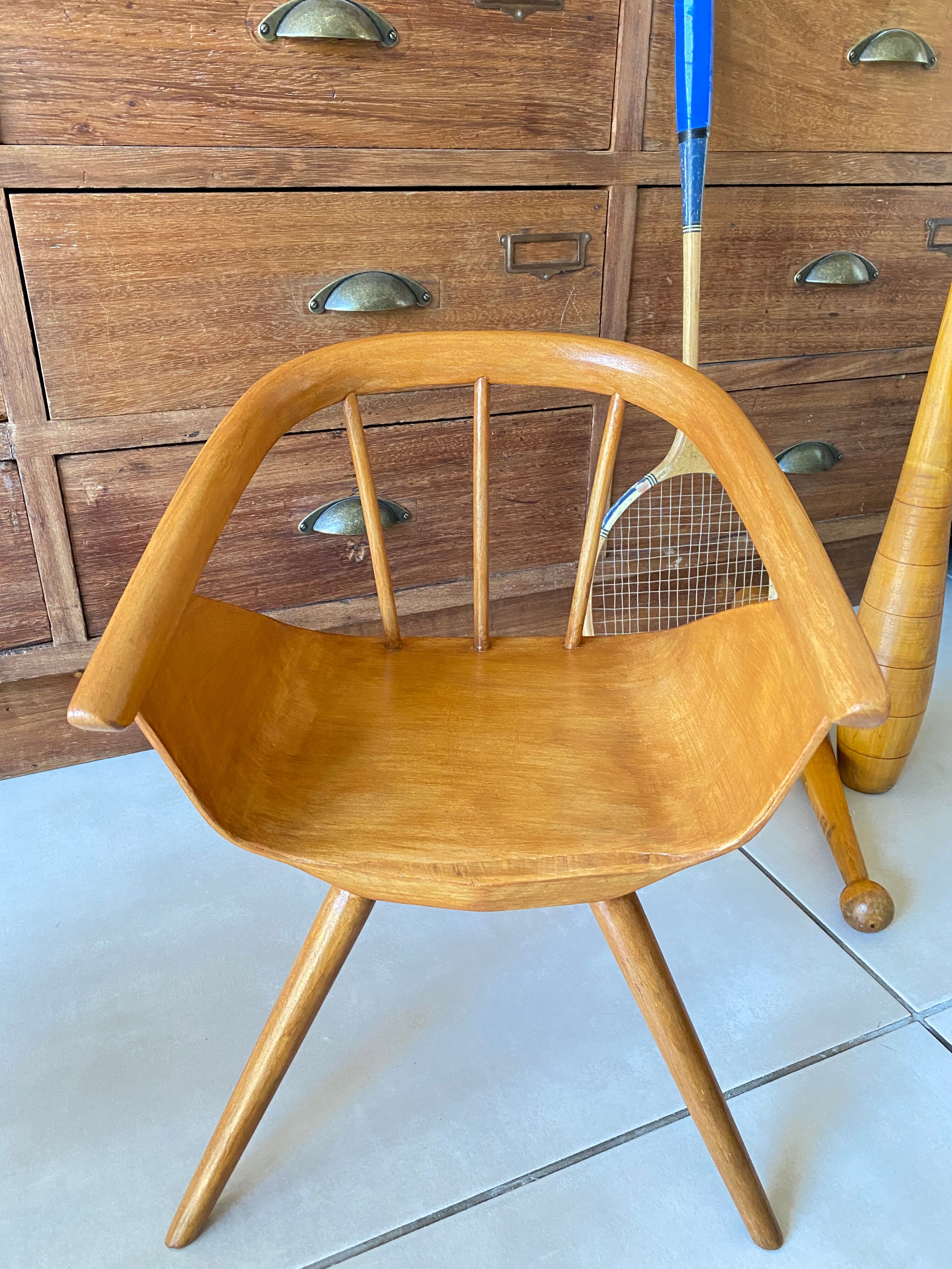 Ensemble bureau et fauteuil enfant Baumann