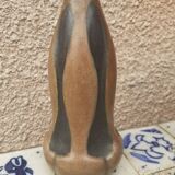 Lourioux sandstone vase