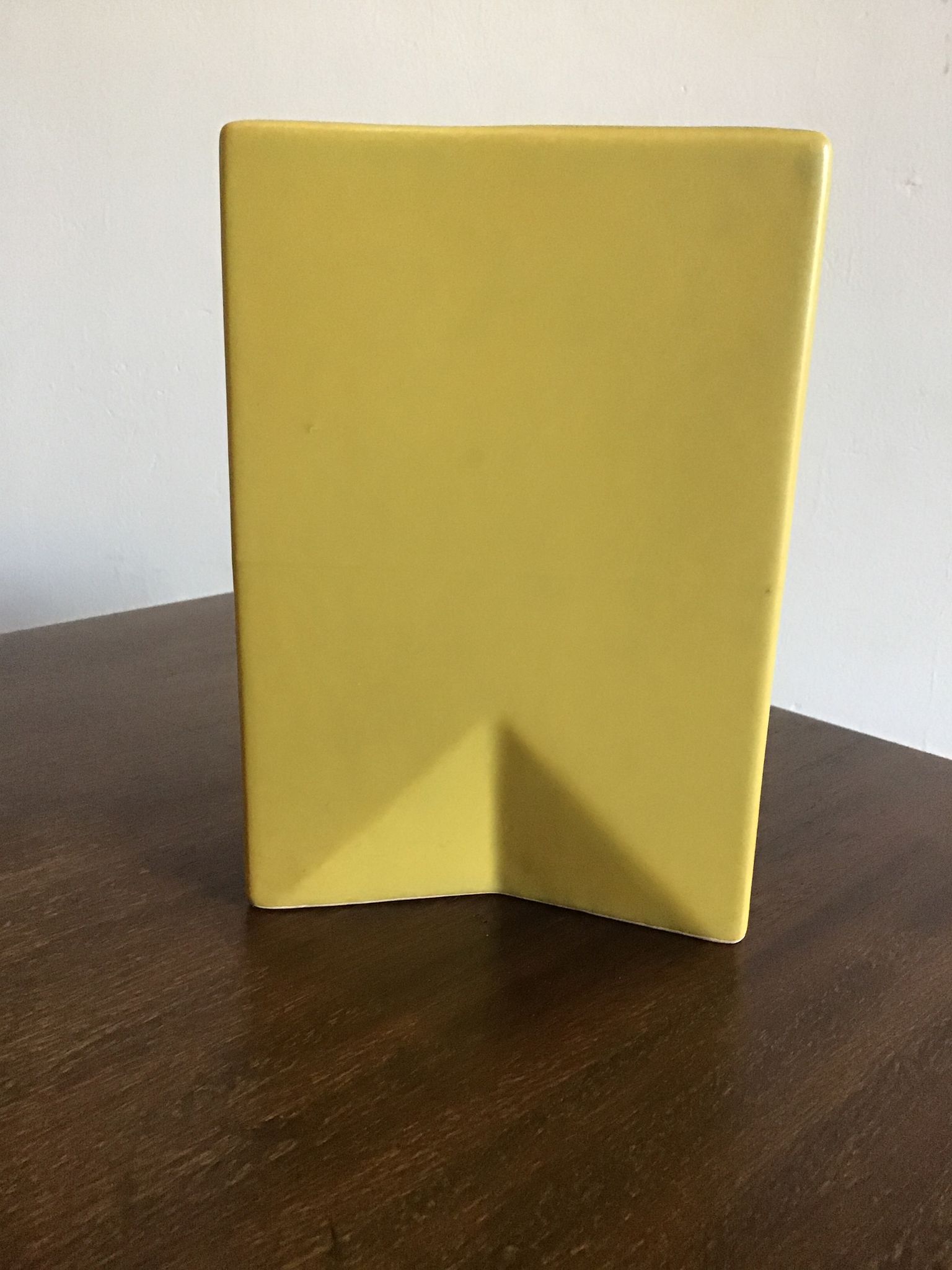 Vase art deco