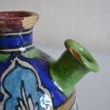 Vase in ceramic ottoman Iznik