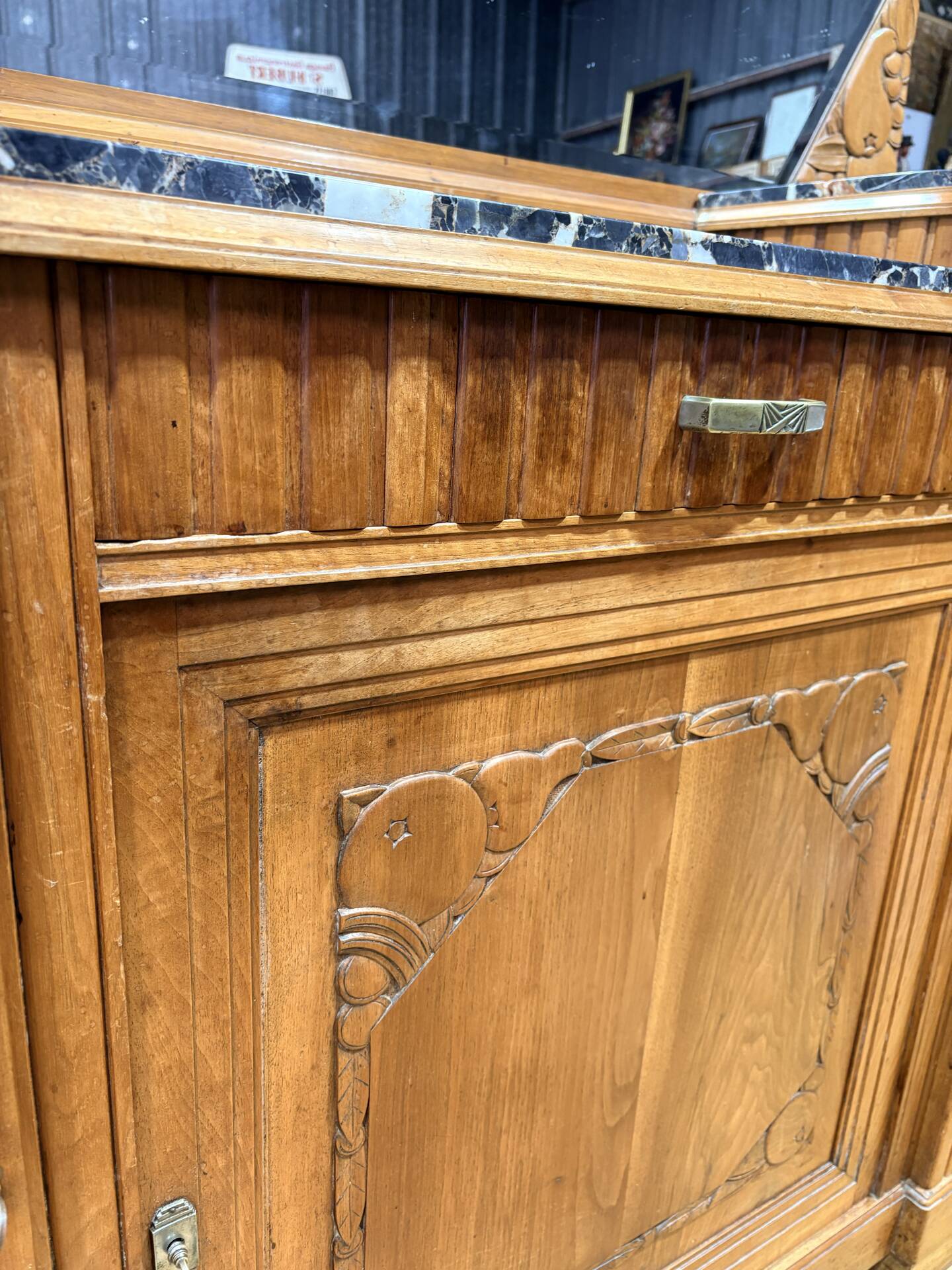 Art Deco buffet in carved walnut, marble and large mirror – 1930s