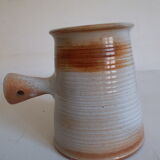 Pitcher in gres marsh gres