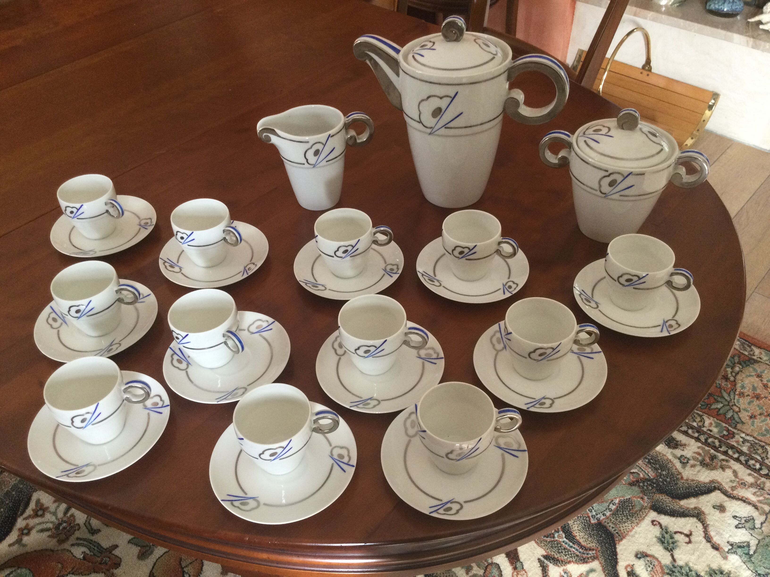15-piece Limoges porcelain coffee set in art deco style