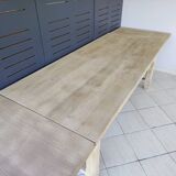Renovated solid oak farmhouse table with extensions