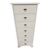Old chest of drawers
