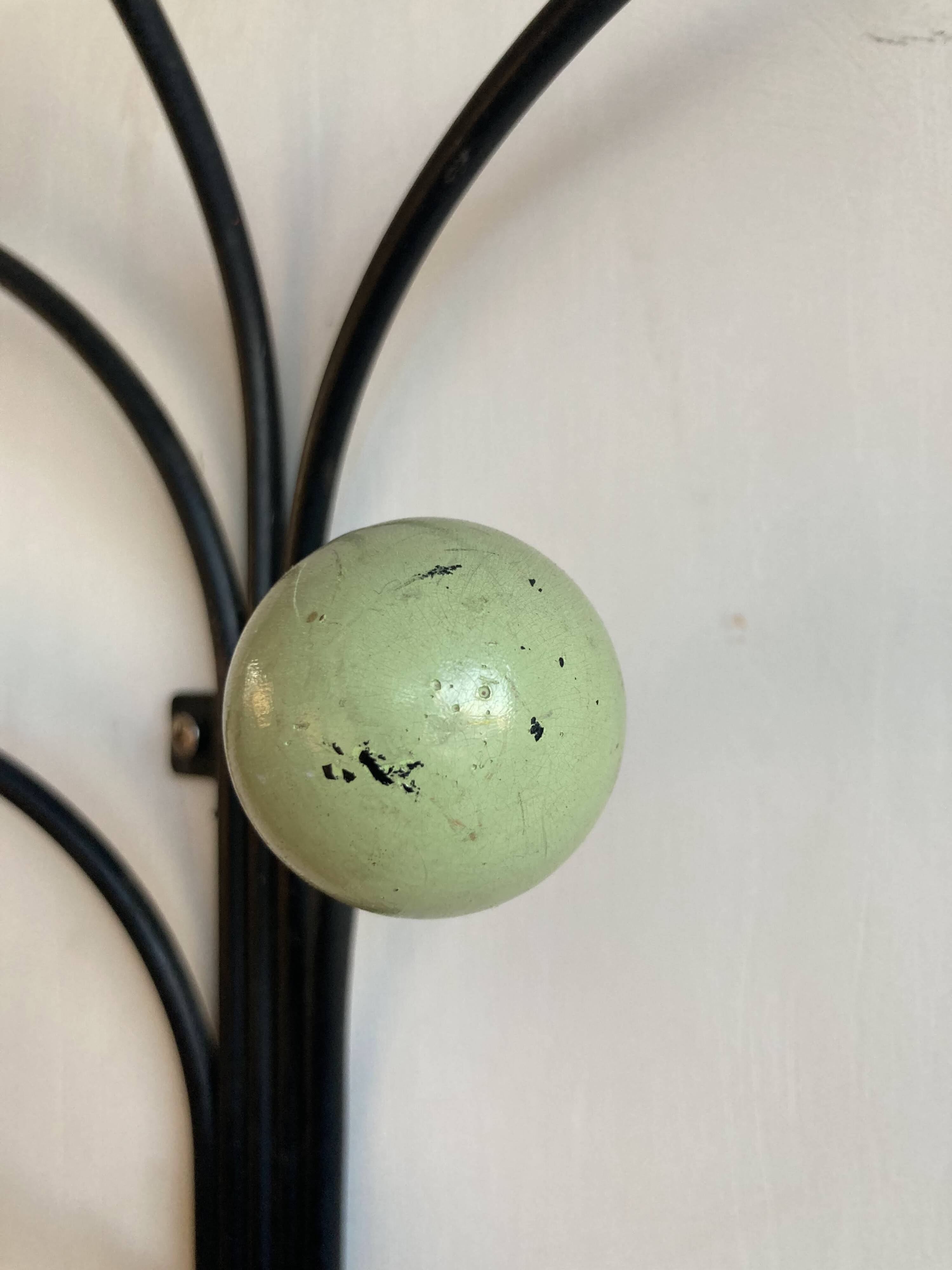 Wall mounted coat rack