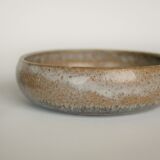 Series of 4 plates vintage bowls in pyrity sandstone