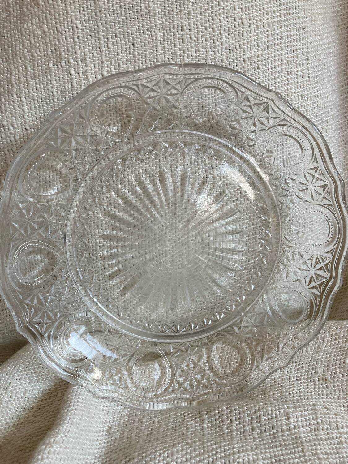 Dish and bell for chiseled cheese