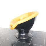 Space age lounge chair by Raphael Raffel