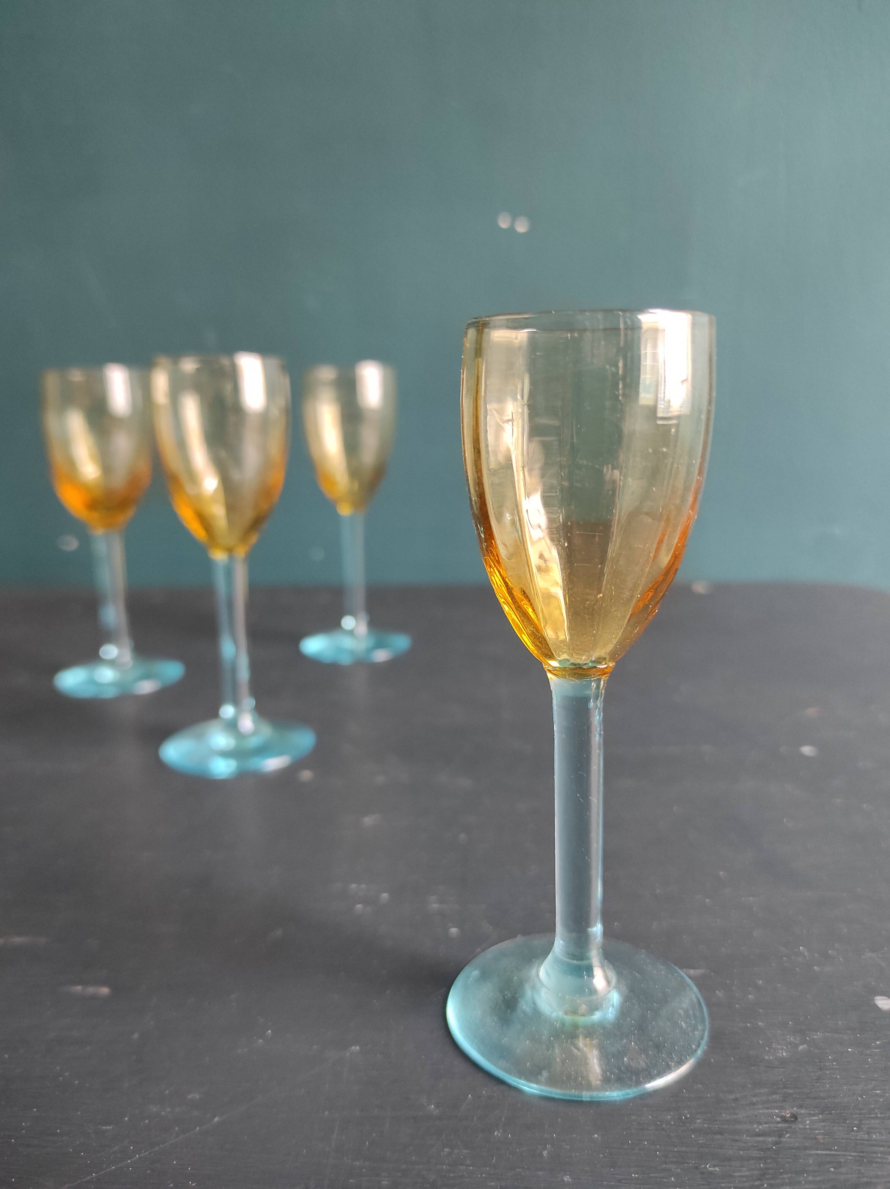 Set of 4 vintage French glasses for liquor