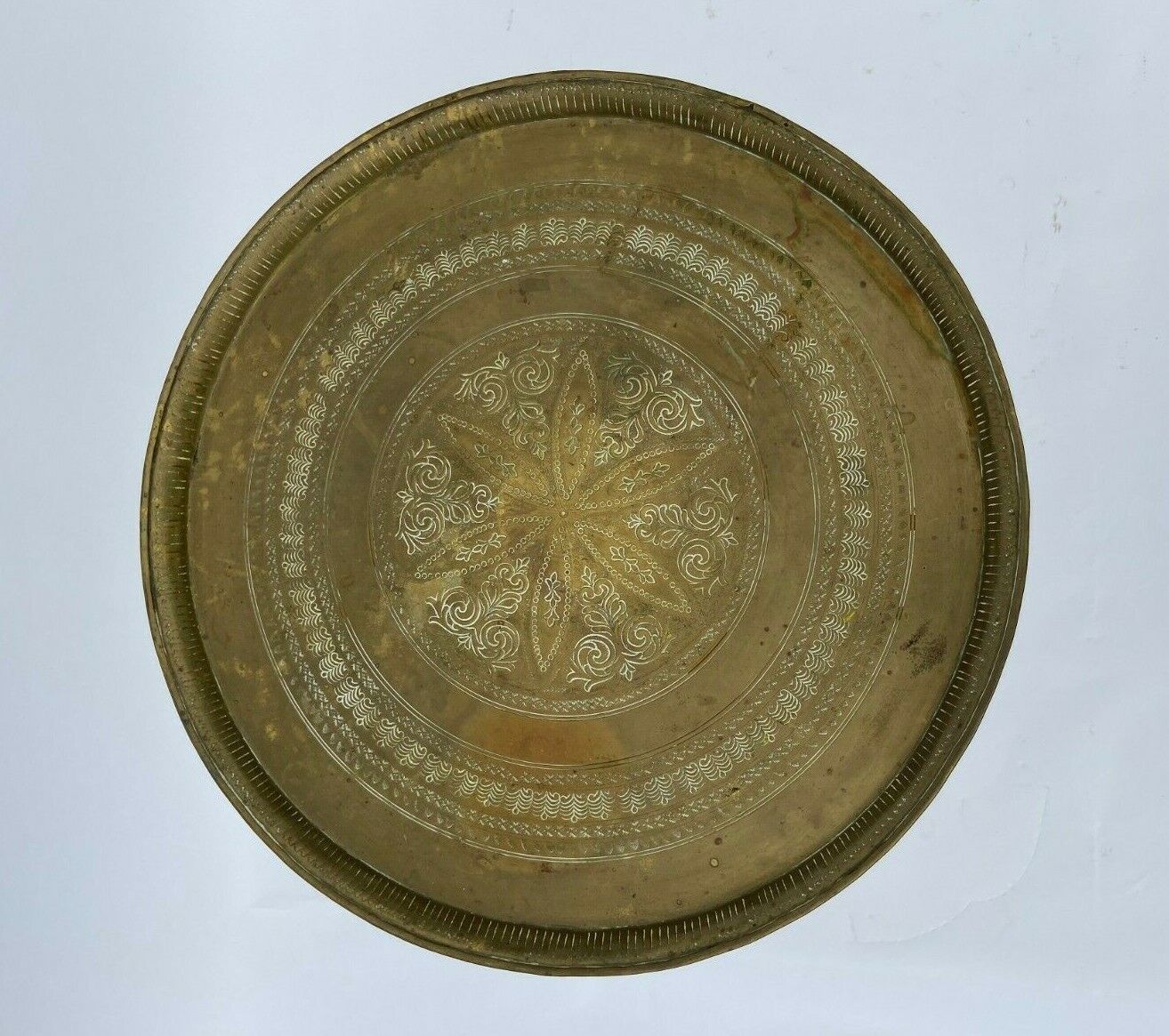 ORIENTAL GUERIDON IN BRONZE AND BRASS XIX EME GRAVEL PLATEAU BEAUTIFUL PATINA