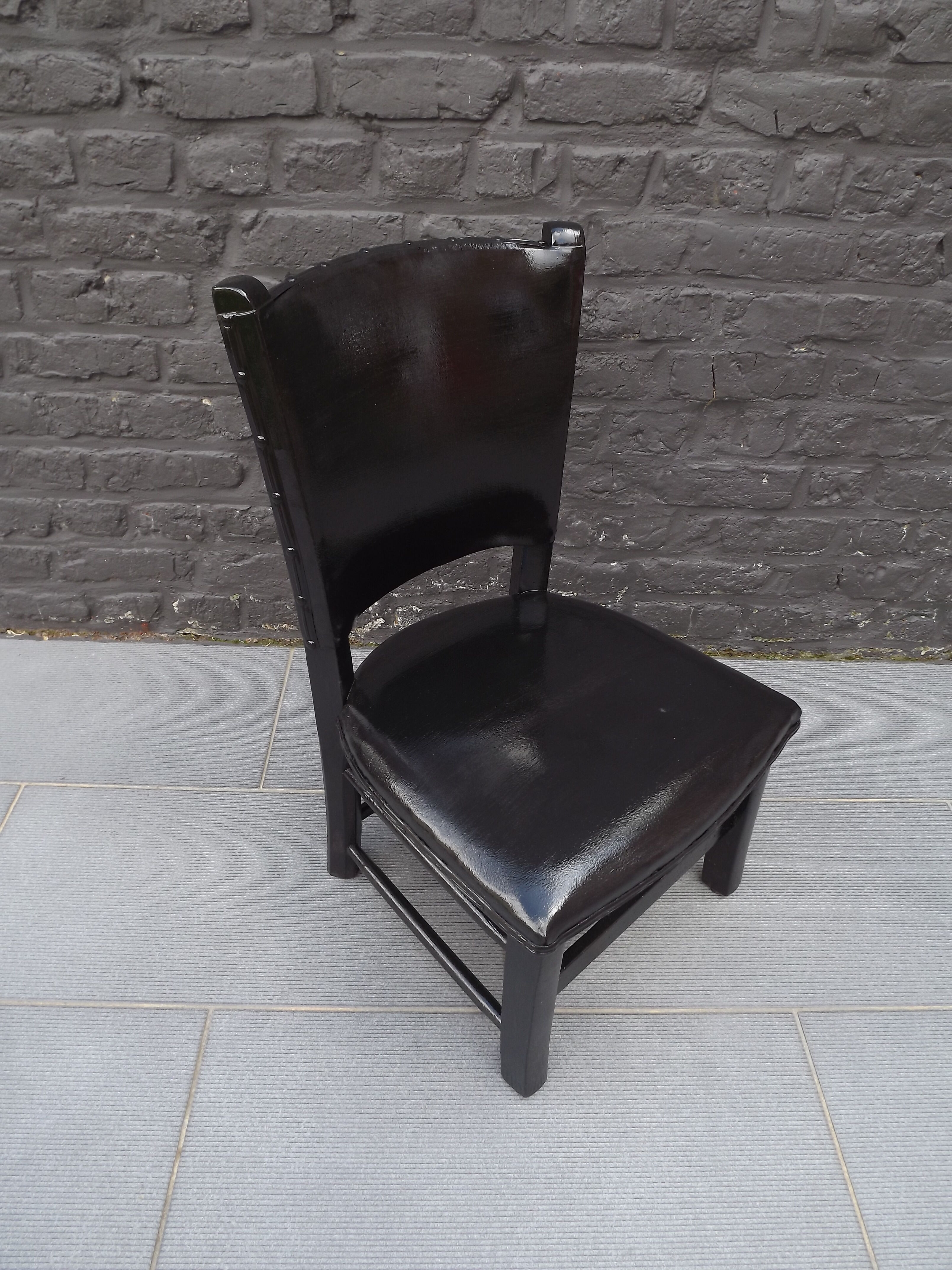 Industrial vintage black 60' kid Chair