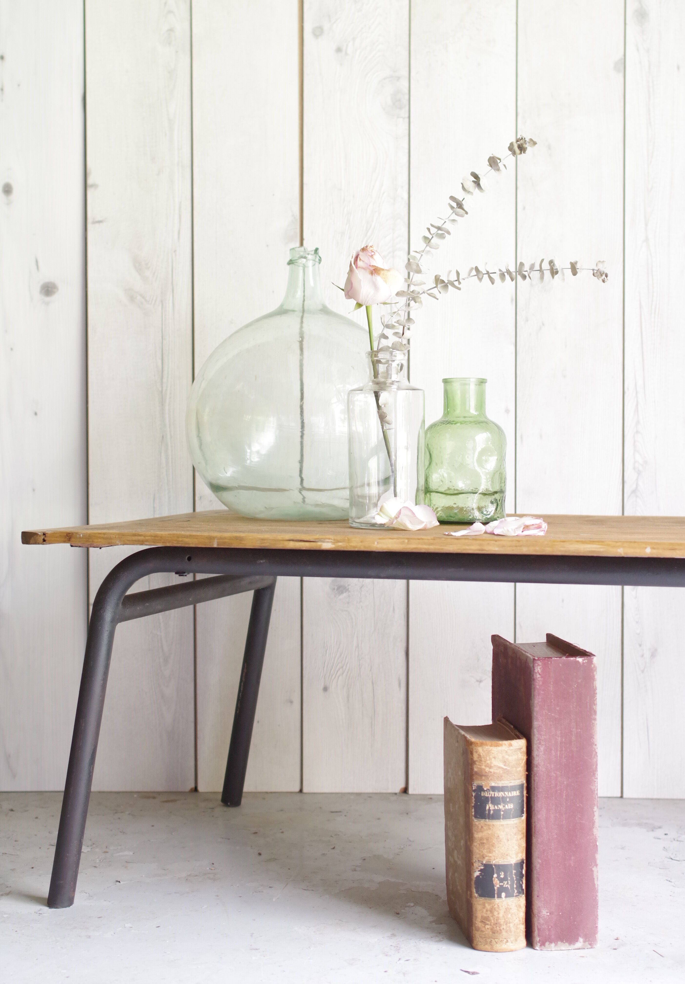 Vintage metal and wood coffee table 60
