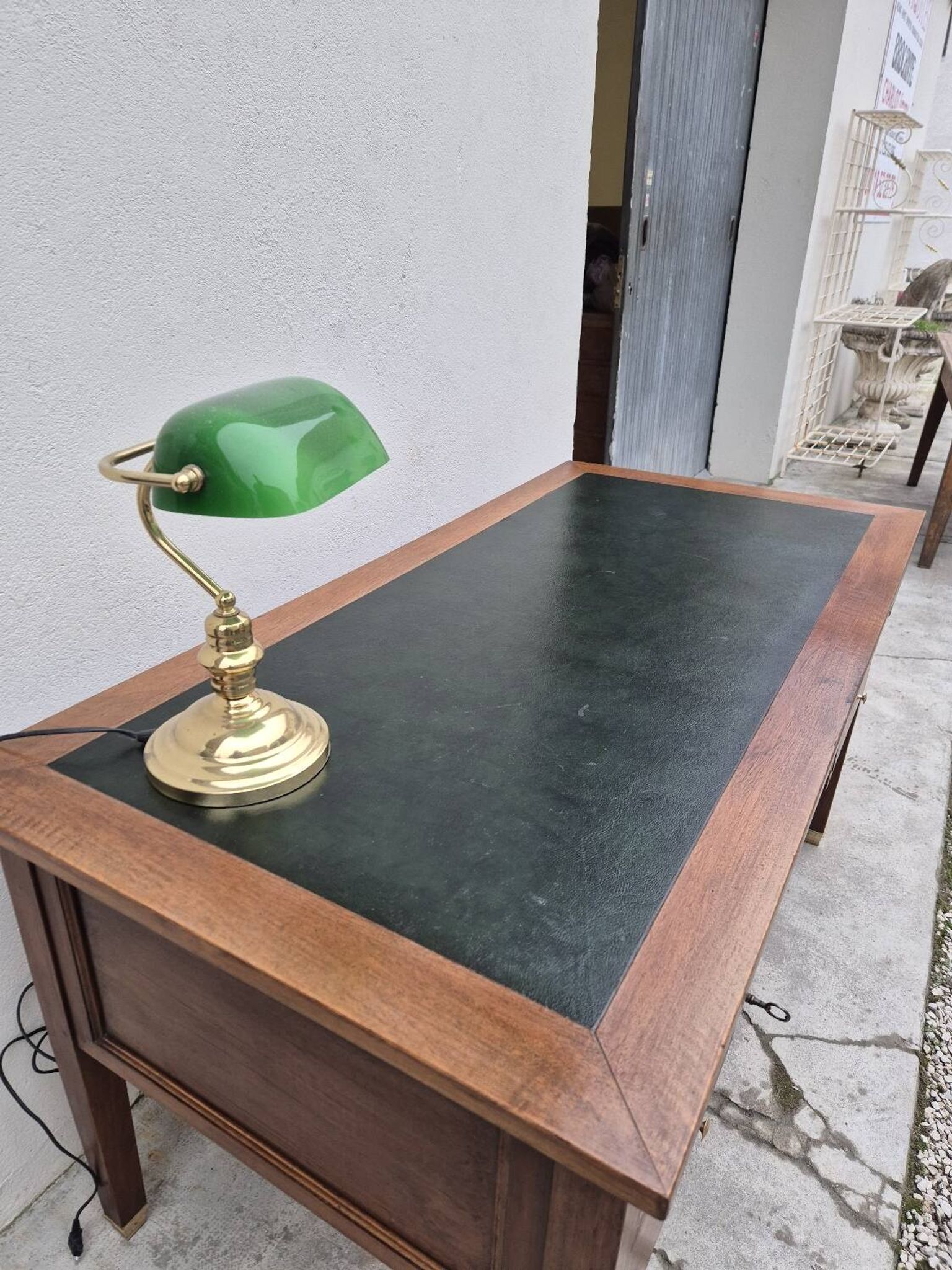 Louis XVI style minister's desk in solid walnut, 4 drawers, old manufacture