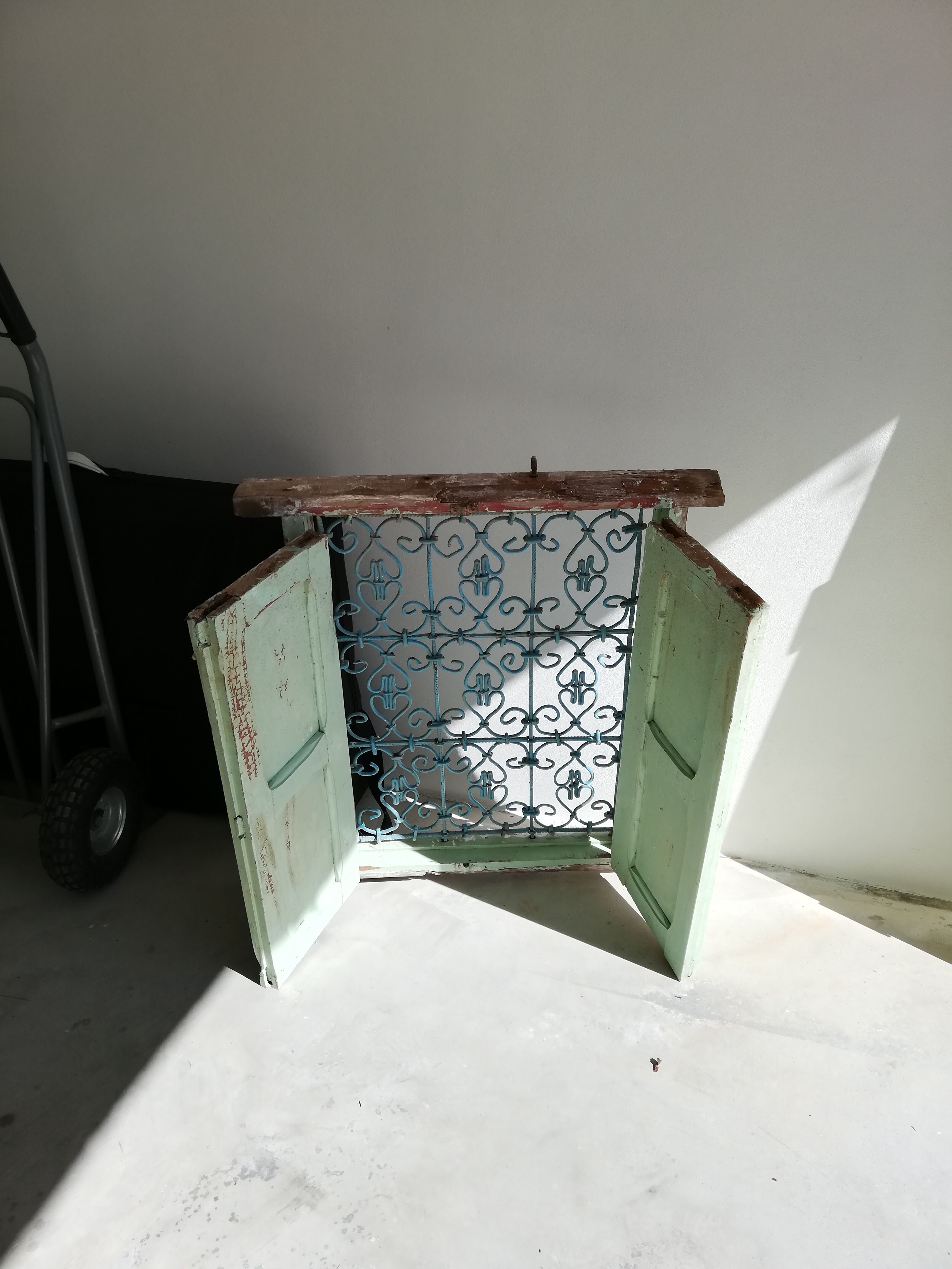 Berber window vintage