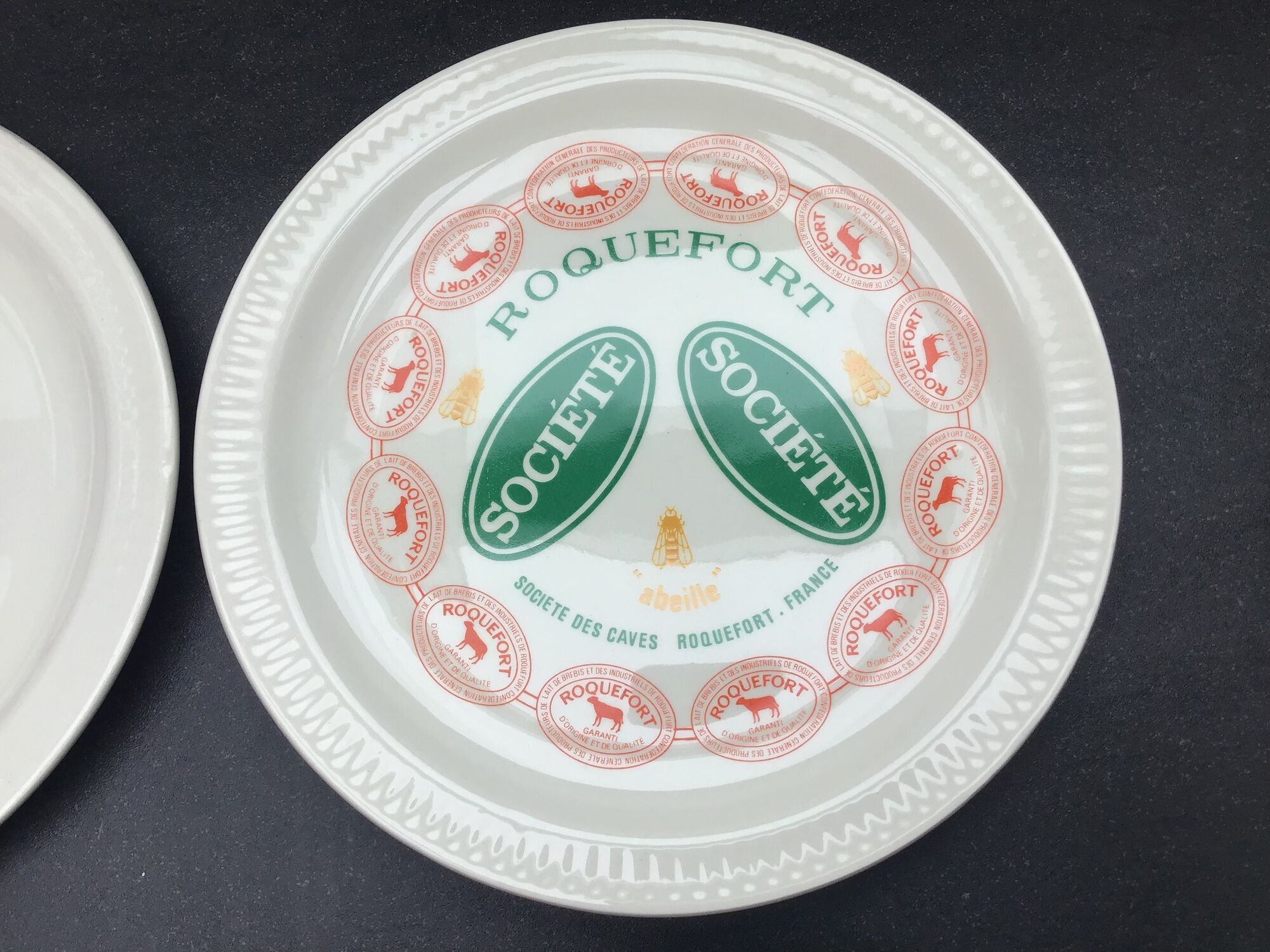 St Amand earthenware cheese plates, Fromages de France series