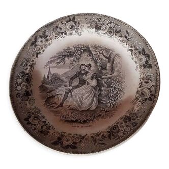 Assiette faïence Creil et Montereau décor en grisaille