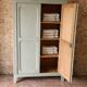 Armoire parisienne