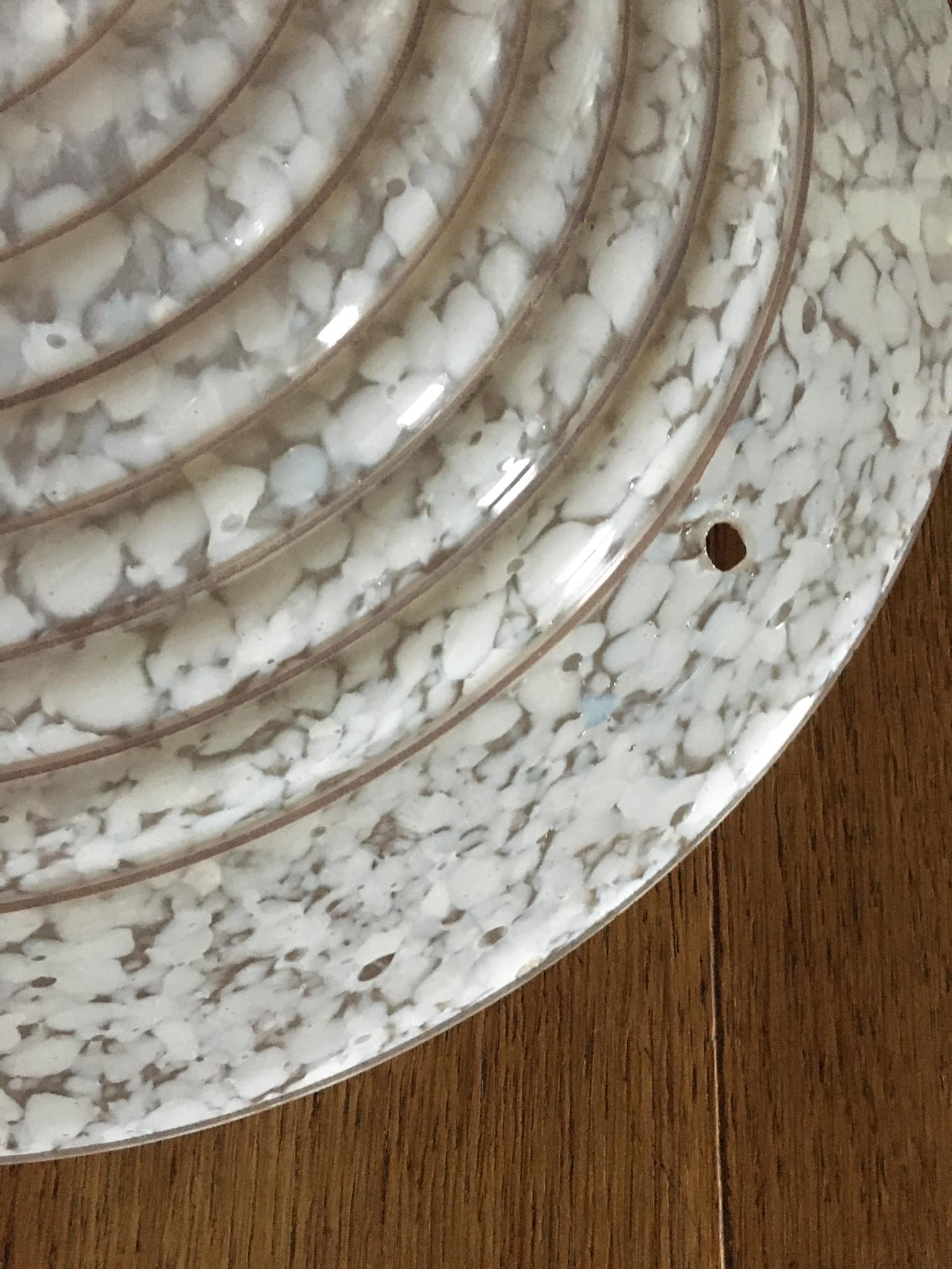 White speckled Clichy glass lampshade with gold edging