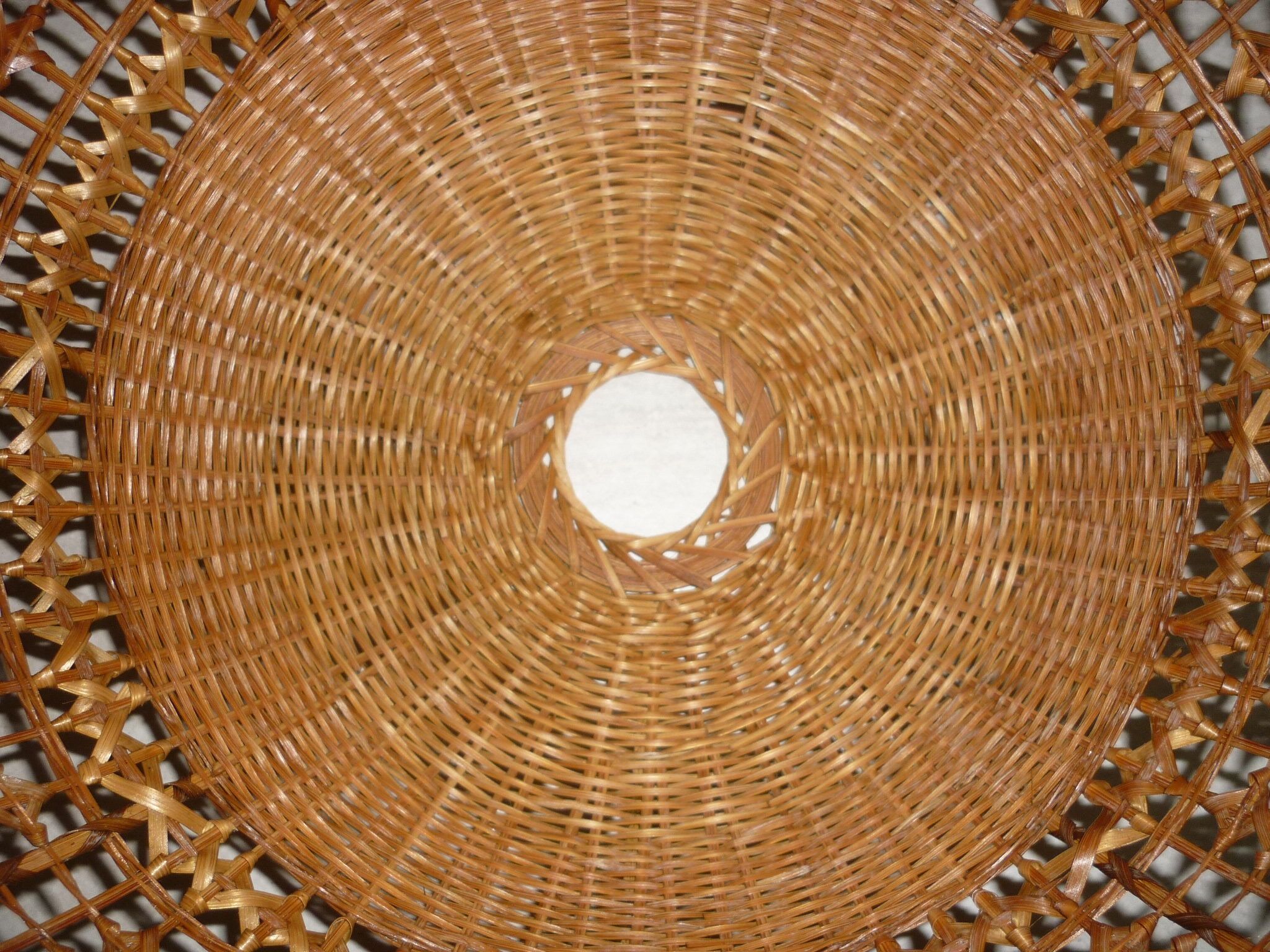 Braided wicker lampshade