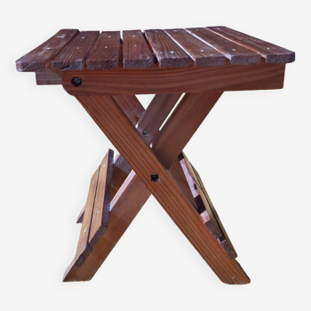Foldable stool/plant holder