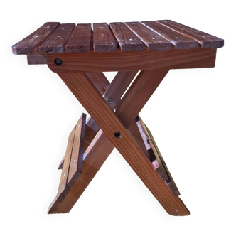 Foldable stool/plant holder