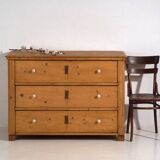 Antique three-drawer chest (circa 1920)