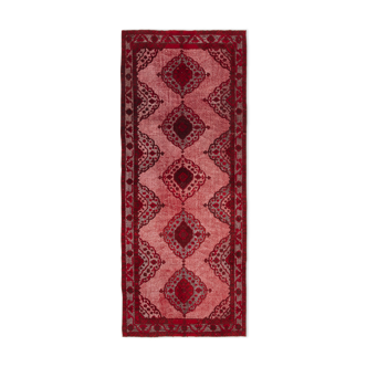 Handmade contemporary oriental 1980s 151 cm x 370 cm red rug